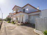 Moradia T3 com Jardim e Churrasqueira Casal Pardo,...