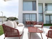 Moradia T3 com jardim e piscina em Fontanelas, Sintra