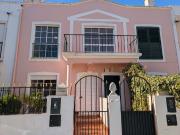 Moradia T3 com logradouros na Quinta do Conde, Sesimbra