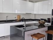 MORADIA T3 COM PISCINA