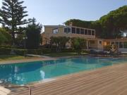 Moradia T3 com Piscina, Jardim e Terreno Rústico...