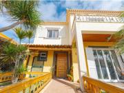 Moradia T3 com quintal e churrasqueira no Porto Santo