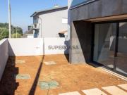Moradia T3 com Suite, Escritório e Garagem Dupla Ideal...