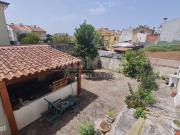 Moradia T3 com Terraos, Jardim e Muita Luz Natural Grij