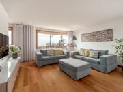 Moradia T3, com varanda e garagem, na Foz Douro, Porto