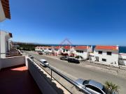 Moradia T3 com Vista Mar A Poucos Metros da Praia de...