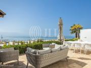 Moradia T3 com vista mar e terrao, em Vale do Lobo, Algarve