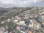 Moradia T3 com Vista Mar em Santa Cruz