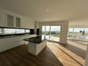 Moradia T3 com vista mar, localizada em Abelheira Moradia T3 com vista mar, localizada em Abelheira