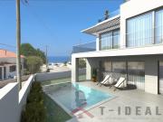 Moradia T3 com Vista Mar, Piscina e Rooftop Panorâmico...