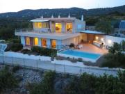 Moradia T3 com vista mar piscina exterior e piscina...