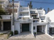 Moradia T3 com Vista Panorâmica de Mar, em Sesimbra Santiago