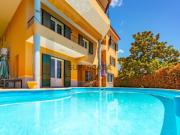 Moradia T3 com Vistas Deslumbrantes e Piscina