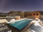 Moradia T3 de 3 pisos com piscina 275 m² Canidelo