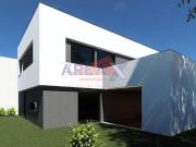 Moradia T3 de arquitetura moderna