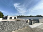 Moradia T3 de luxo à venda em Serra do Bouro