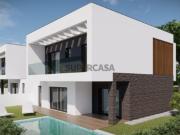 Moradia T3 de Luxo com Piscina e Garagem para Venda na...