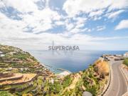 Moradia T3 de Luxo com piscina privativa na Calheta!
