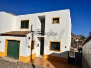 Moradia T3 Duplex com Garagem no Centro da Vila Baleira...