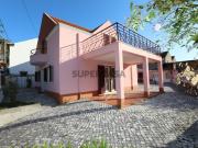 Moradia T3 e anexo T2 com Vista Deslumbrante para a...