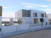 Moradia T3 e T3+1 Nova, em Porto de Ms, Leiria