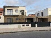 Moradia T3 em Almada, Cova da Piedade, Pragal e Cacilhas