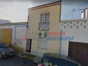 Moradia T3 em banda, 120m2, com logradouro e terraço, no...