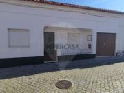 Moradia em Benavila e Valongo