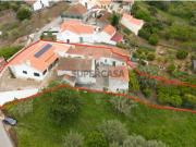 Moradia em Carvoeira e Carmões