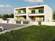 Moradia T3 em construção em Miragaia, Lourinha
