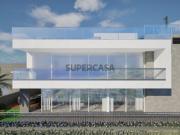 Moradia T3 em construção em Santa Cruz, Ilha da Madeira Moradia T3 em construção em Santa Cruz, Ilha da Madeira