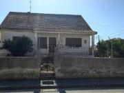 MORADIA TÉRREA T3 COM SÓTÃO E GARAGEM + MORADIA T5...