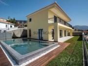 Moradia T3 em São Martinho