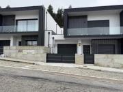 Moradia T3 em Sanfins Lamoso Codessos