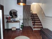 Moradia T3 em Sé e São Lourenço