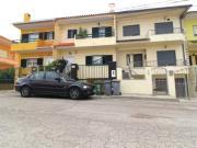 Moradia T3 em Vale de Milhaços Corroios