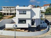 Moradia T3 Ericeira 1,5 km, A Casa das Casas