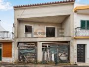 Moradia T3 Garagem e Logradouro