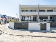 MORADIA T3 GAVETO SEMI NOVA, BRAGA