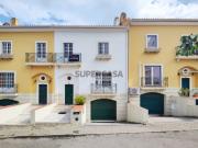 Moradia T3 inserida no Bairro da Coopalme, no Algueirão