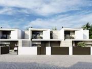 Moradia T3 inserida num condomínio fechado em Antas...