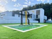 Moradia T3 isolada com piscina em Argoncilhe