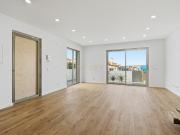 Moradia T3 localizada na Silveira, Santa Cruz