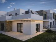 Moradia T3 lote de gaveto de 386m2 Maçã Sesimbra
