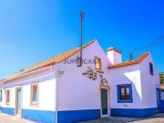 Moradia T3 + Mezanine perto do Cadaval, com logradouro