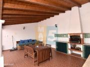 Moradia T3 mobilada com terrao de 70m2 Vila Nova de...