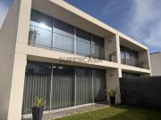 Moradia T3 Moderna com Acabamentos Premium em A ver o...