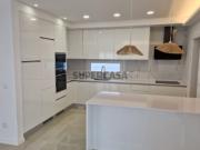 Moradia T3 Moderna com Piscina e Garagem | Quinta do...