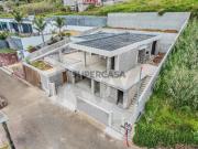 Moradia T3 Moderna com Vista Mar Arco da Calheta