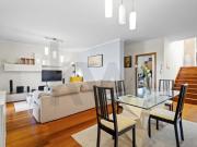 Moradia T3 moderna no Caniço com vista mar incrível